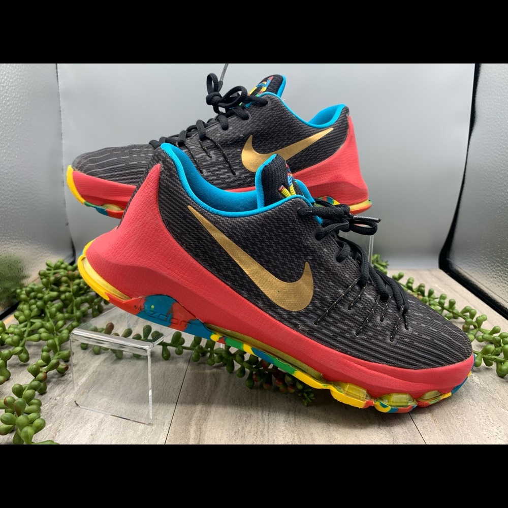 Youth size 7 Nike Moneyball sneakers.